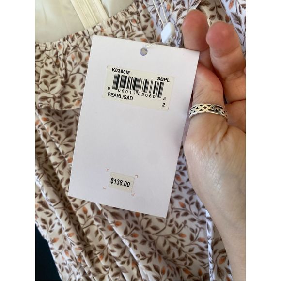 Gal Meets Glam NWT Rue Ruffle Pearl Floral Jumpsuit, Size 2, MSRP $138 - Picture 5 of 11